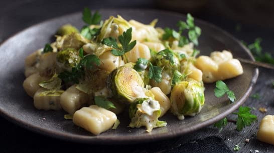 Rosenkohl-Gnocchi mit Gorgonzola