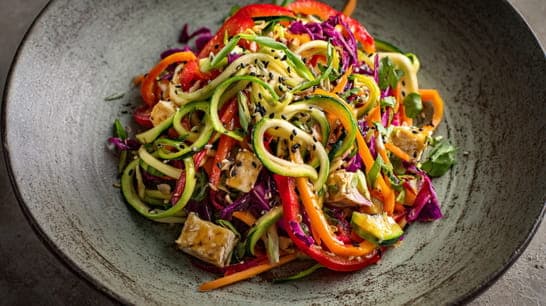 Pad-Thai-Salat